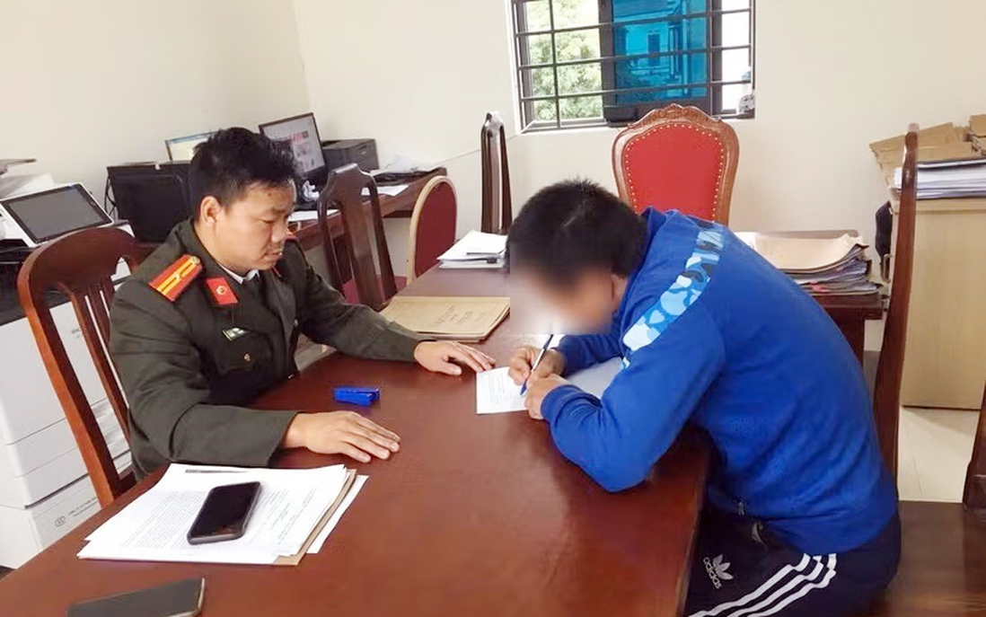 Nâng cao "miễn dịch tư tưởng" để chống tin xấu, độc trên không gian mạng