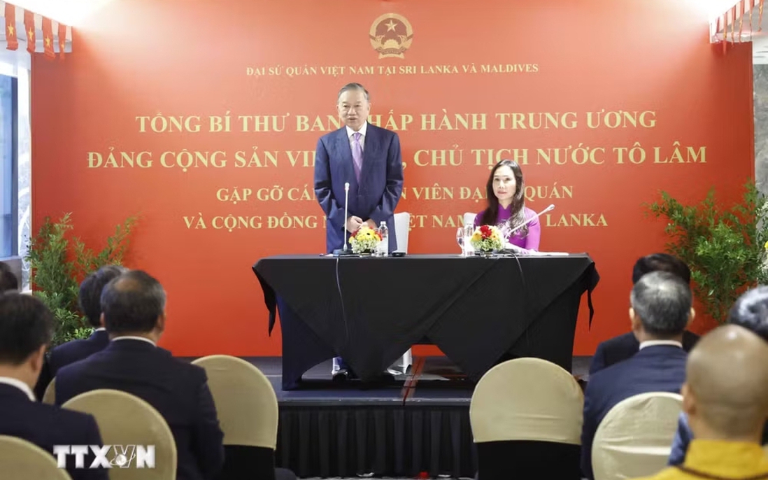 Tổng Bí thư, Chủ tịch nước gặp mặt cộng đồng người Việt Nam tại Sri Lanka