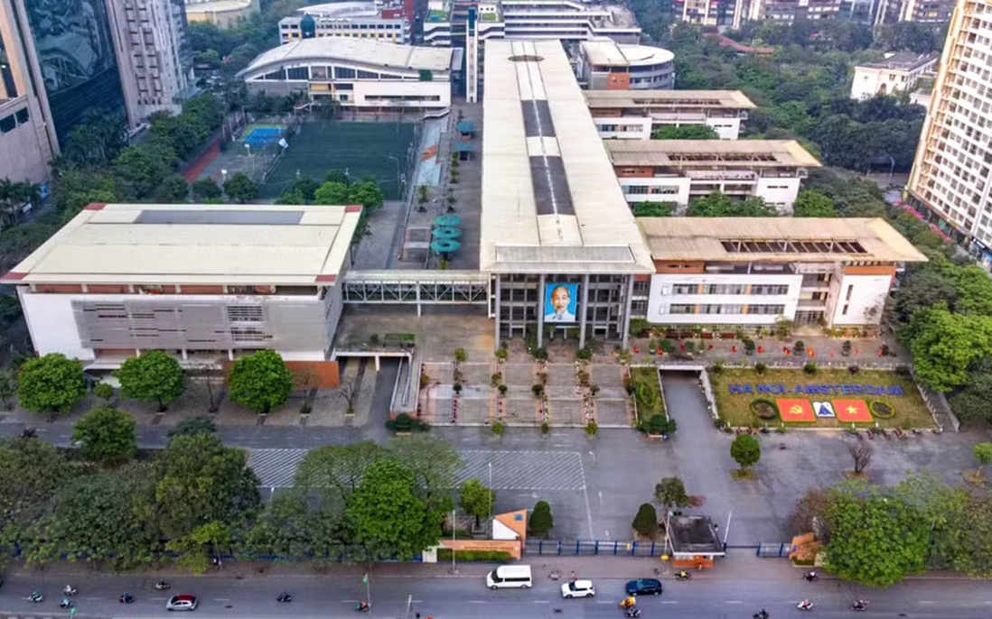 Hà Nội phê duyệt đề án xây dựng 2 trường THPT chuyên tiệm cận chuẩn quốc tế