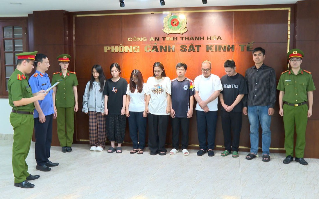 Triệt phá đường dây buôn lậu 200kg vàng thỏi trị giá gần 1.000 tỷ đồng