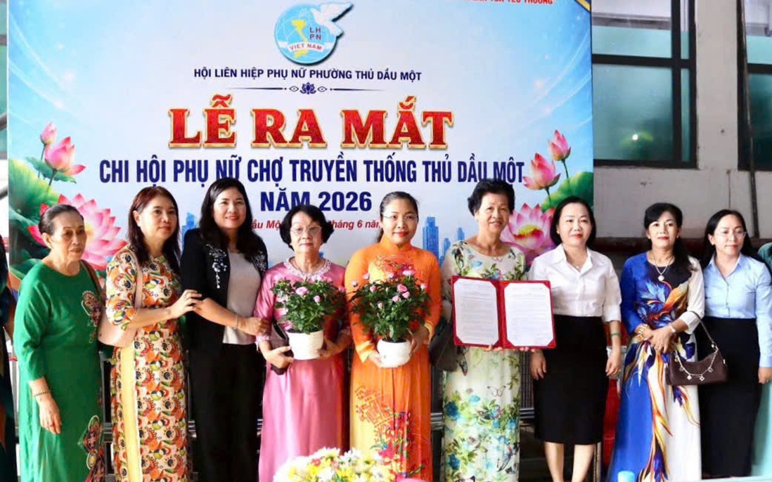 TPHCM: Phường Thủ Dầu Một ra mắt chi hội phụ nữ chợ truyền thống và đồng hành an sinh cùng tiểu thương