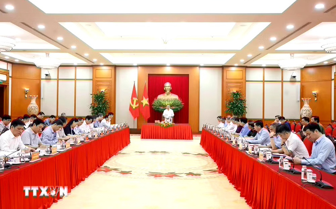 Trọng tâm công tác xây dựng Đảng, công tác tổ chức, cán bộ