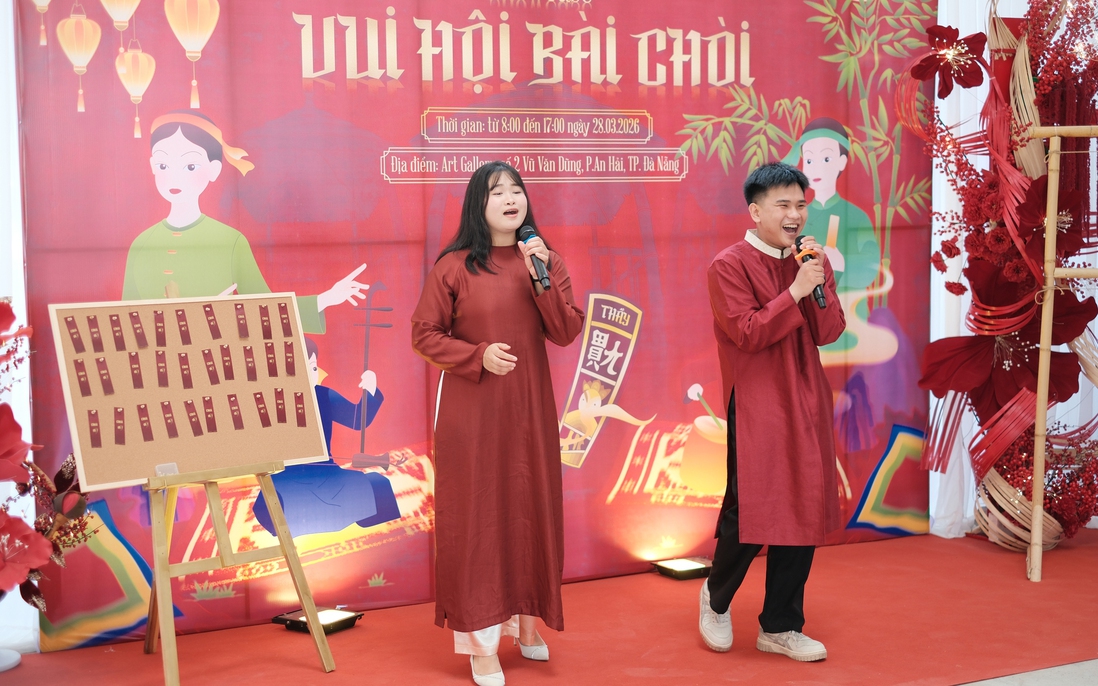 Những người trẻ đi tìm “căn cước văn hóa” qua làn điệu bài chòi