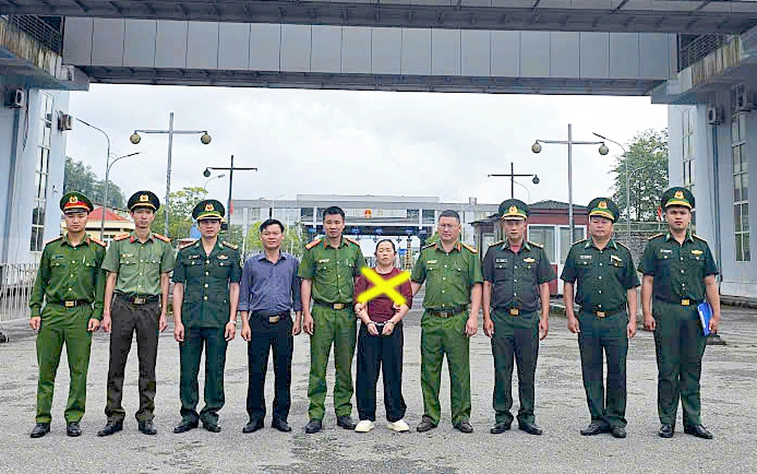 Nữ đối tượng truy nã đặc biệt về ma túy bị bắt sau gần 8 năm trốn chạy