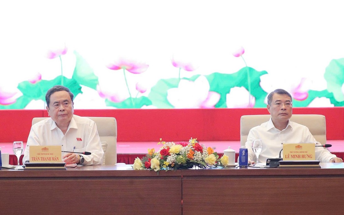 Chủ tịch Quốc hội và Thủ tướng Chính phủ gặp mặt lãnh đạo các cơ quan báo chí
