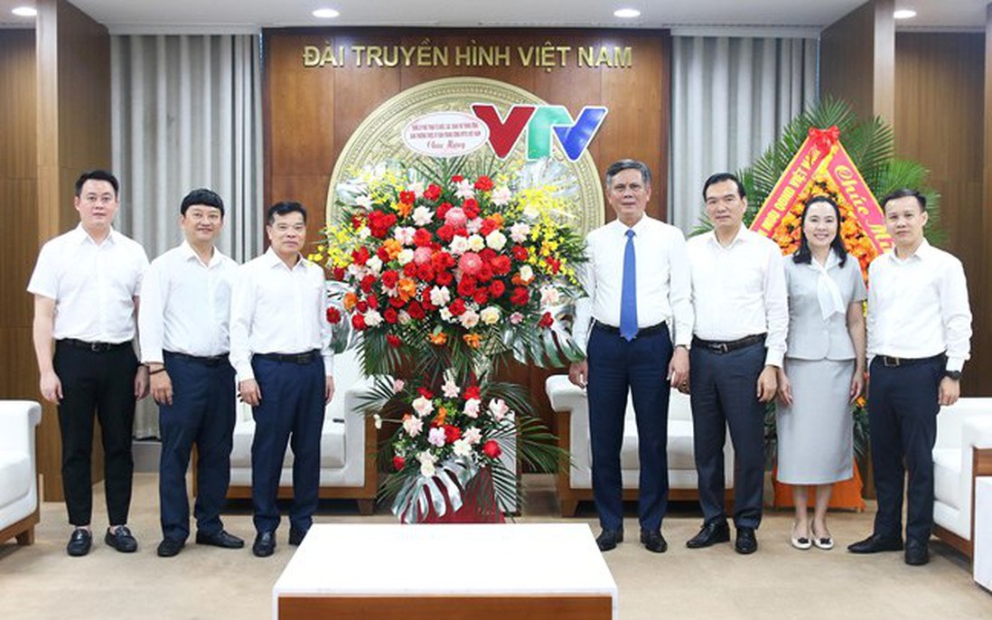 Phó Chủ tịch UBTƯ MTTQ Việt Nam Trần Thắng thăm, chúc mừng các cơ quan báo chí