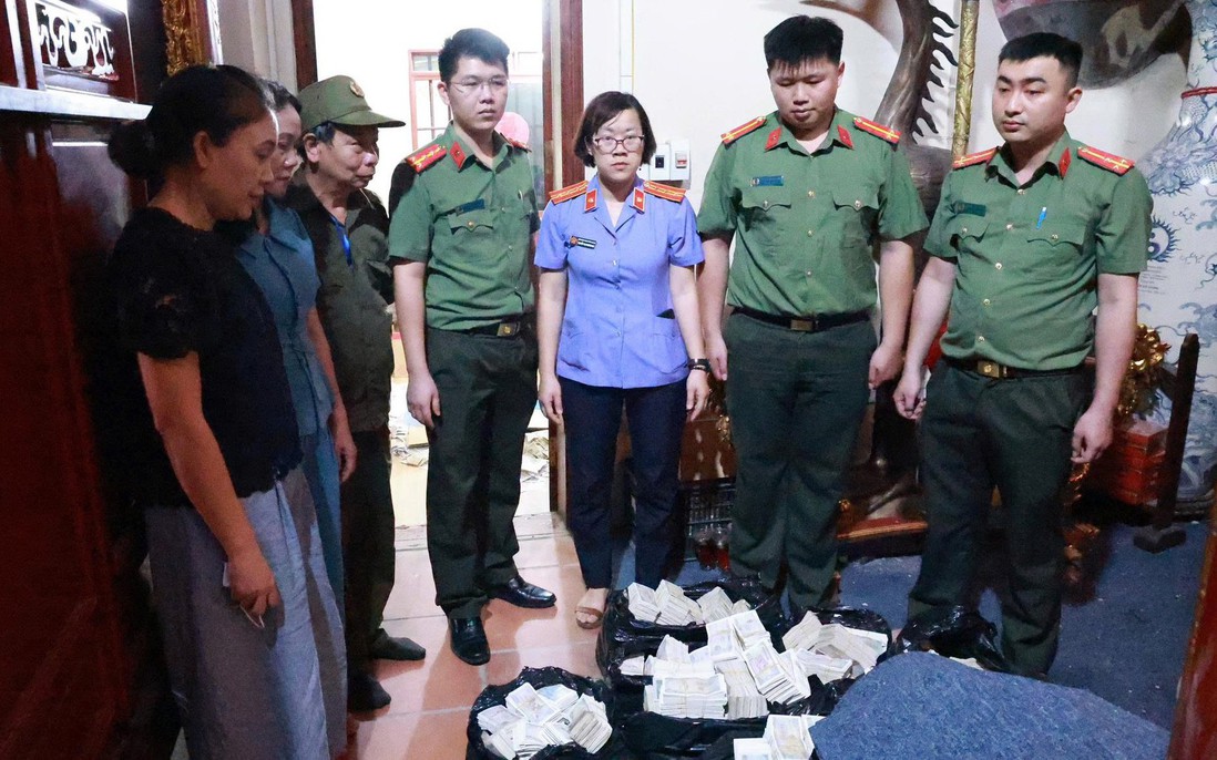 Bắt 3 đối tượng nữ bòn rút hàng tỷ đồng tiền công đức ở Đền Kỳ Cùng
