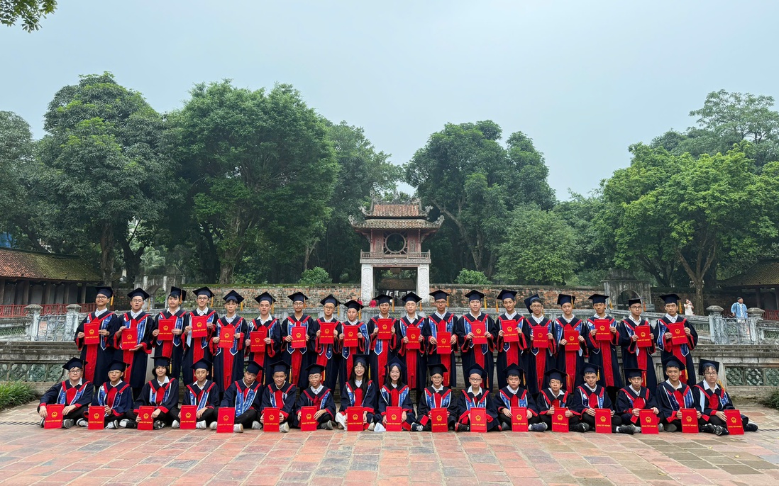 Tất cả học sinh ở một lớp “siêu nghịch” trúng tuyển vào trường chuyên
