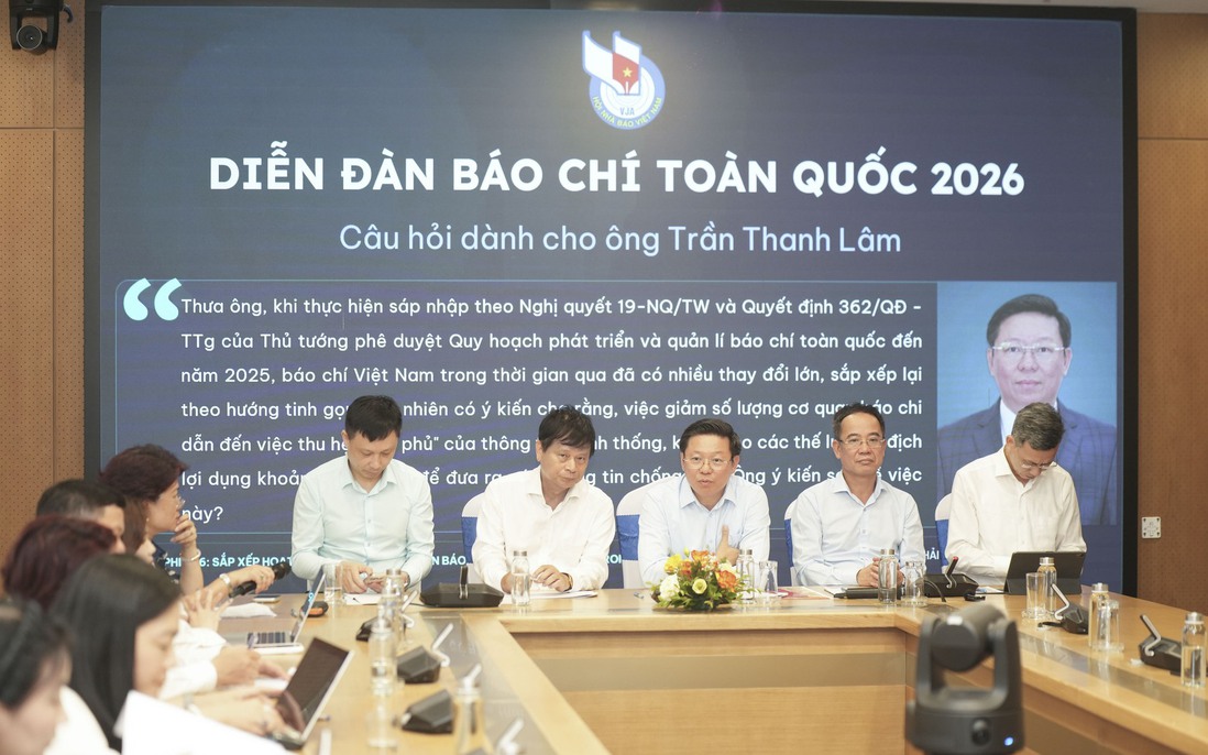 Sắp xếp báo chí để tinh gọn hơn, mạnh hơn và gần công chúng hơn