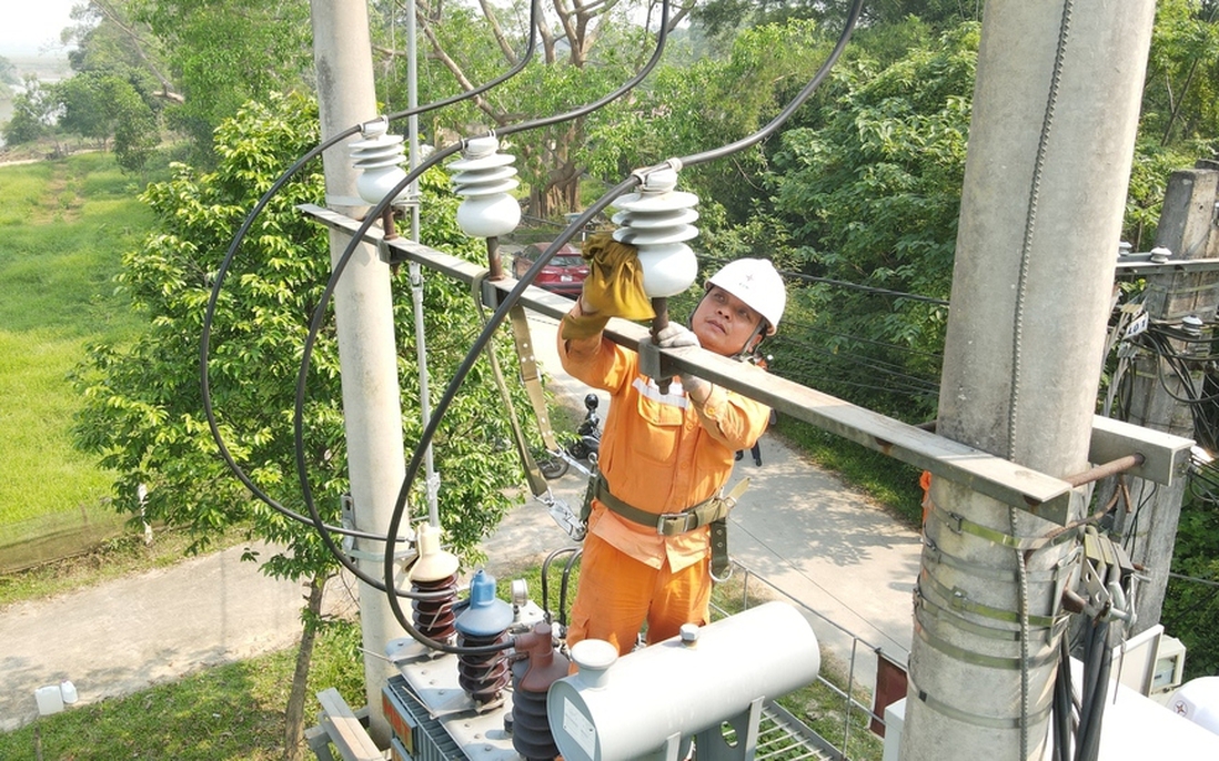 Điện lực miền Bắc đảm bảo cung ứng điện an toàn, ổn định trước áp lực phụ tải tăng cao