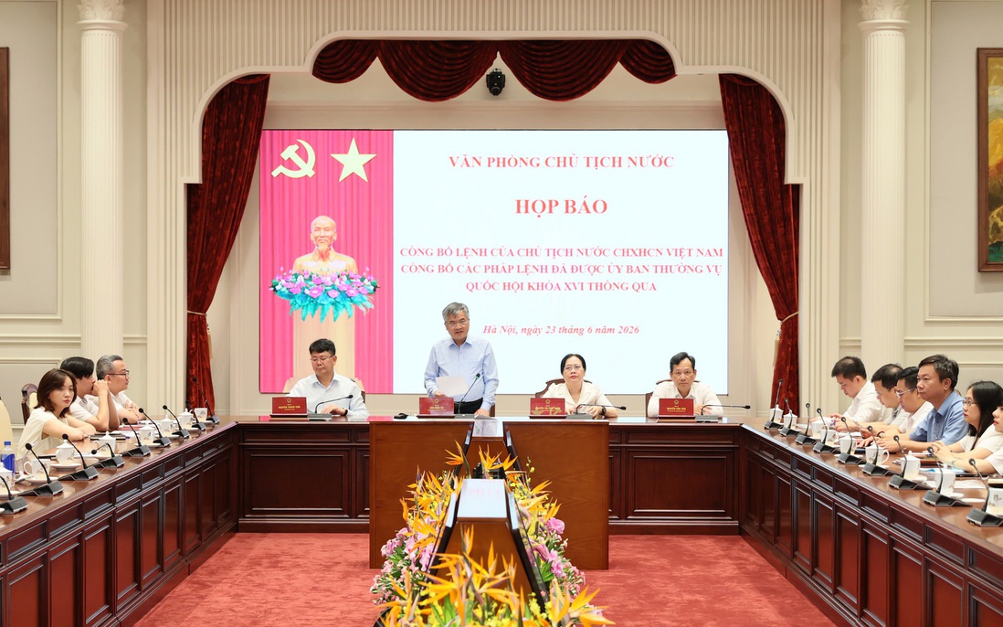 Công bố 2 pháp lệnh mới: Gỡ vướng trong xử lý hành chính, hợp nhất văn bản