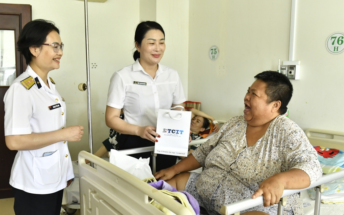 Tiếp thêm nghị lực cho bệnh nhân khó khăn