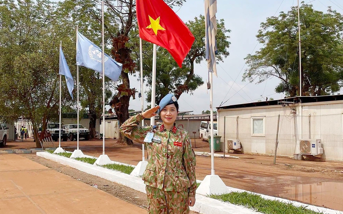 Nữ quân nhân Việt Nam đầu tiên trúng tuyển chuyên gia tại trụ sở Liên Hợp Quốc