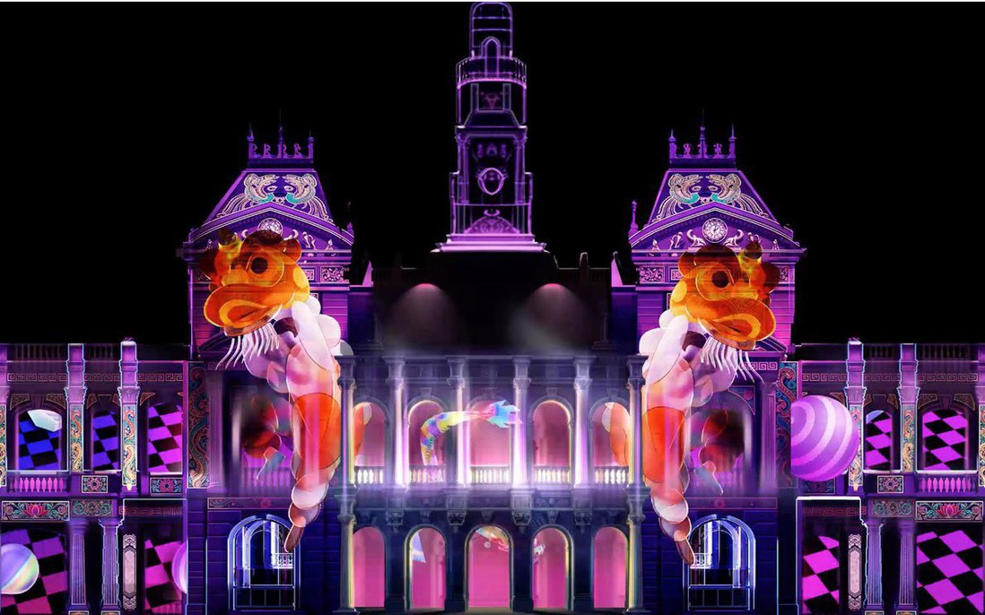 Trụ sở UBND TPHCM được thắp sáng bằng công nghệ 3D Mapping, mừng 50 năm ngày thành phố mang tên Bác