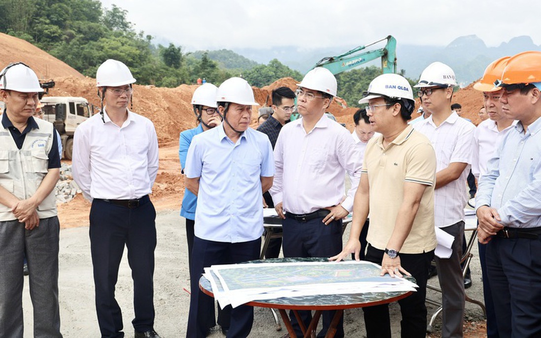 Phó Thủ tướng Lê Tiến Châu: Cao Bằng khó khăn về nguồn lực nhưng không được "khó" về quyết tâm và cách làm