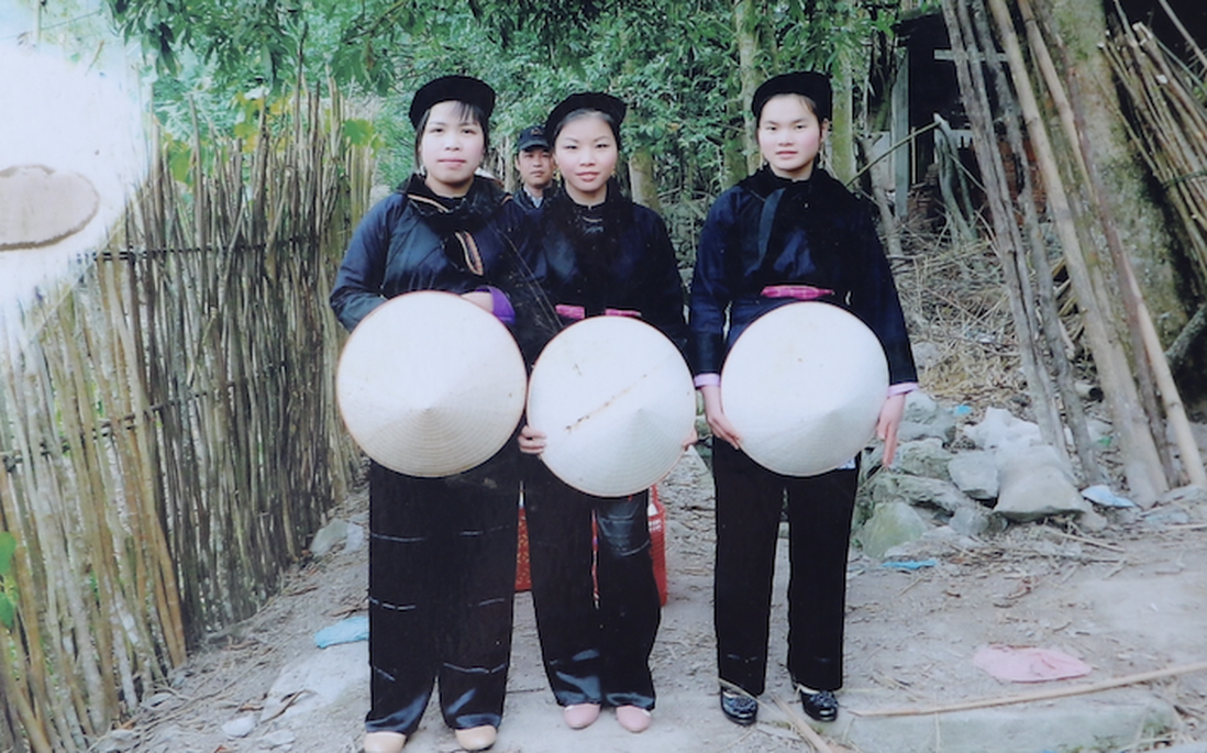 Lồng lảng - Nghi lễ đưa dâu gửi gắm thông điệp bình đẳng và yêu thương
