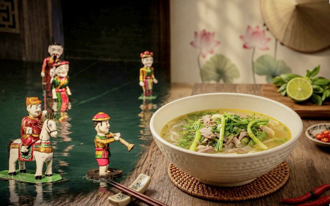 Phở và múa rối nước: Biểu tượng Việt được nuôi dưỡng từ những điều bình dị