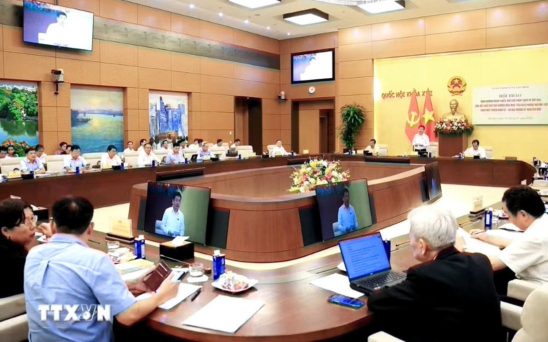 Sửa đổi Luật Đất đai: Người dân là trung tâm, phát triển đất nước là mục tiêu