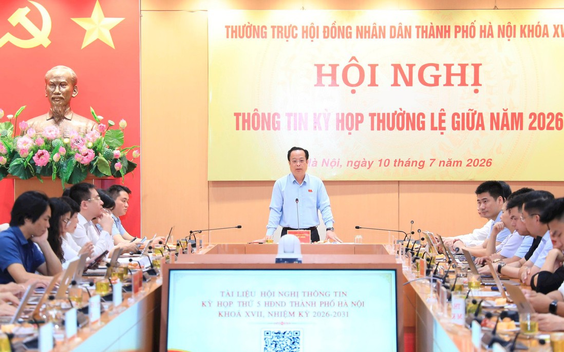 Hà Nội rút dự thảo quản lý vỉa hè, kỳ họp HĐND sẽ chất vấn về ngập úng đô thị