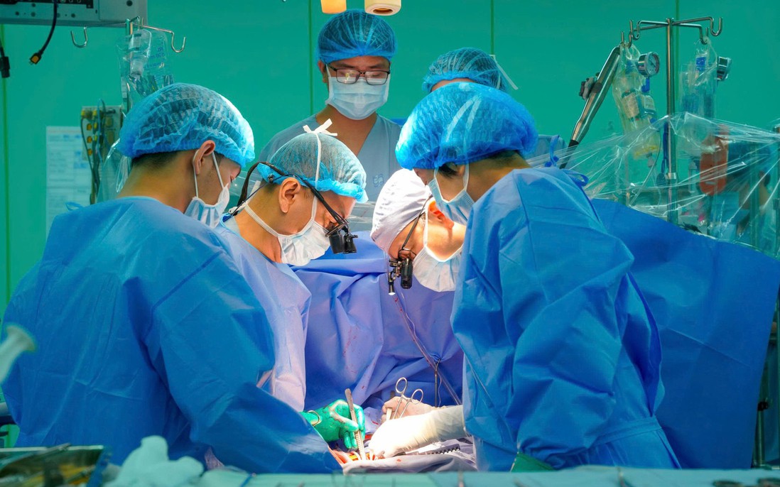 Trái tim từ người hiến chết não đã cứu bệnh nhân suy tim giai đoạn cuối
