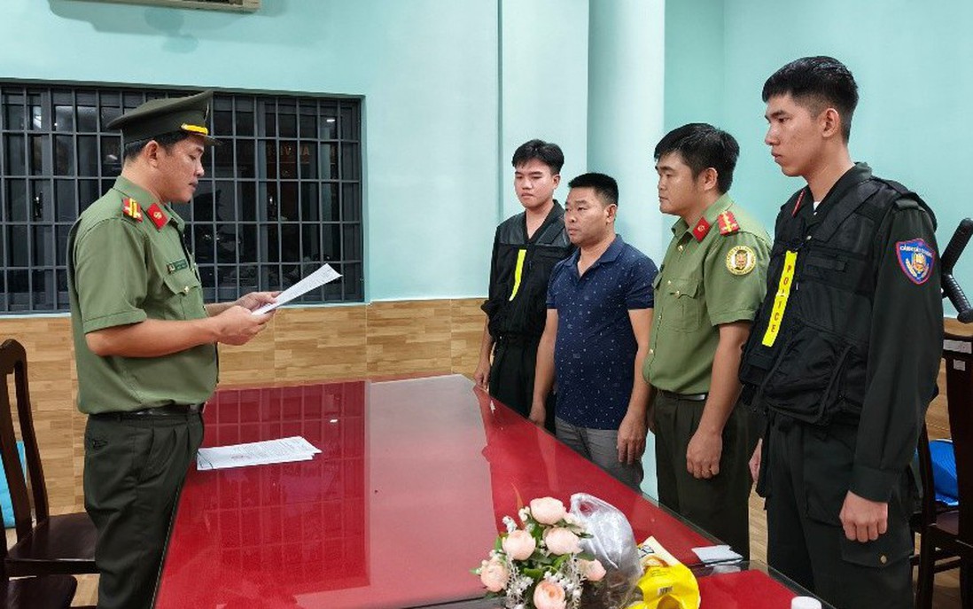 Cho người nước ngoài lưu trú trái phép, 2 người bị khởi tố