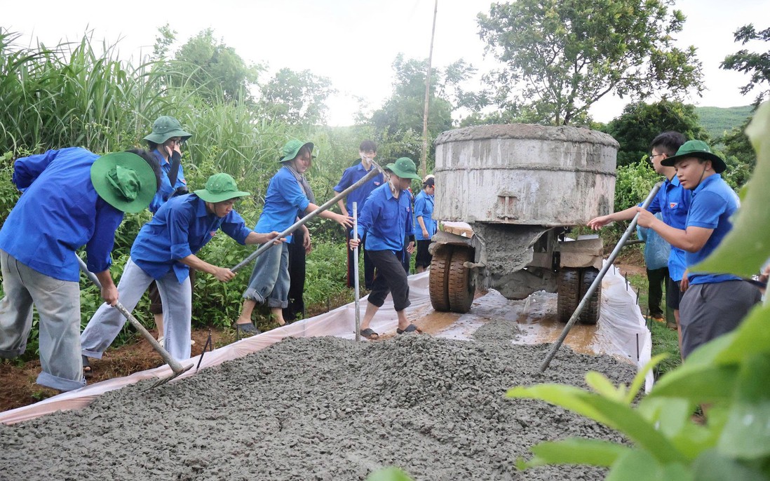 Đoàn Thanh niên TƯ Hội LHPN Việt Nam tri ân người có công, chung tay vì cộng đồng