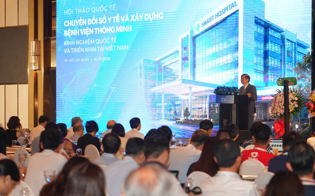 Chia sẻ kinh nghiệm chuyển đổi số Y tế và xây dựng bệnh viện thông minh