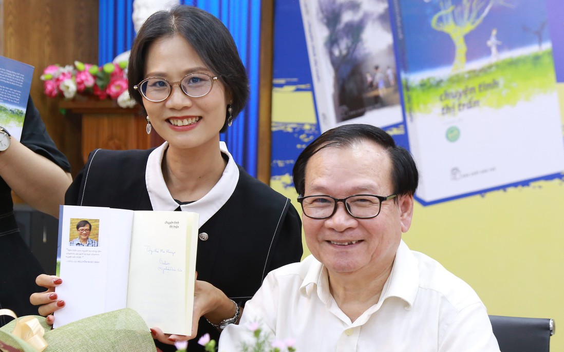 Nhà văn Nguyễn Nhật Ánh hoài niệm về quê nhà qua "Chuyện tình thị trấn"