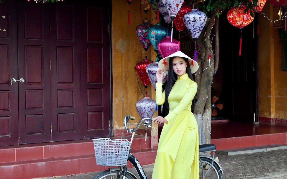 Hoa hậu Trần Thu Huyền và hành trình lan tỏa di sản Việt