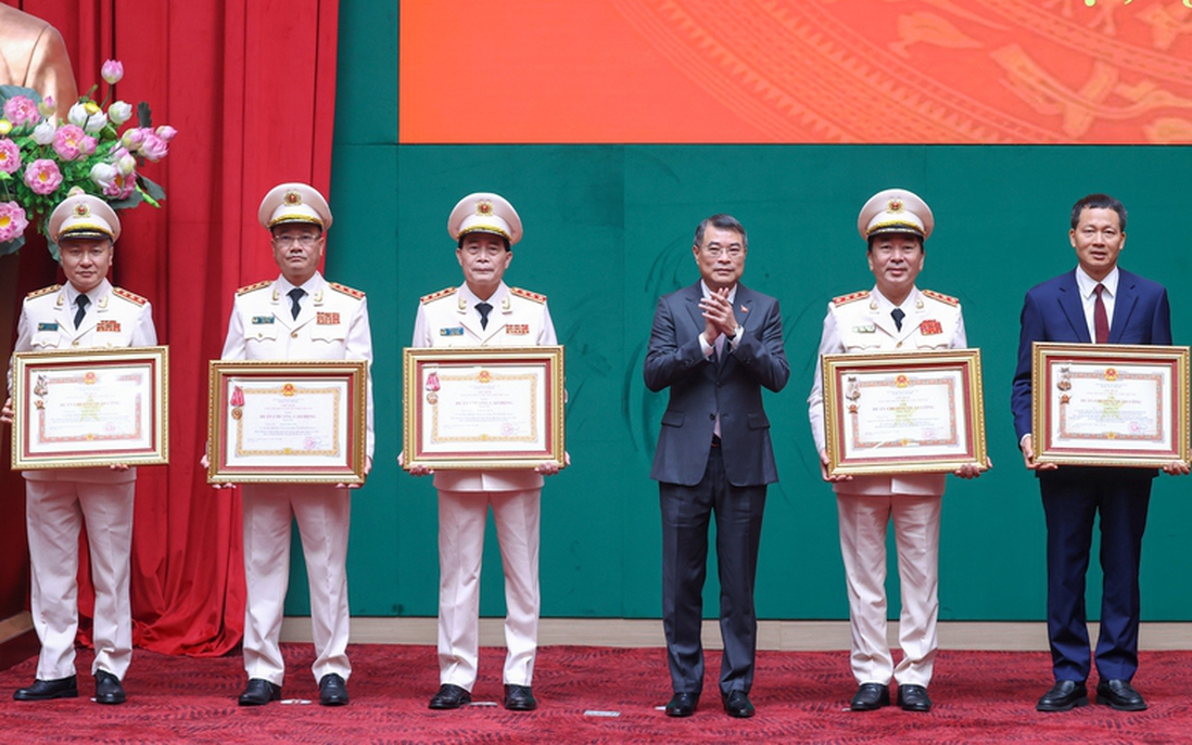 Thủ tướng: Kiến tạo môi trường an ninh, an toàn cho phát triển để đất nước bứt phá đi lên