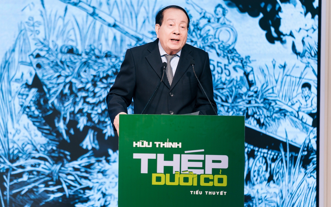 Nhà thơ Hữu Thỉnh ra mắt tiểu thuyết đầu tay
