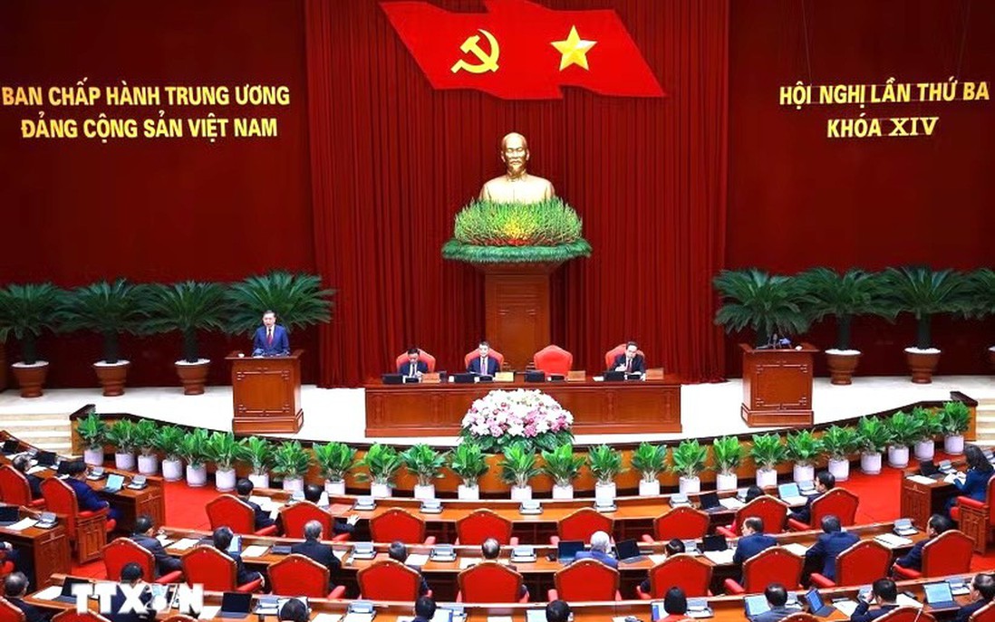 Khai mạc trọng thể Hội nghị lần thứ ba Ban Chấp hành Trung ương Đảng khóa XIV