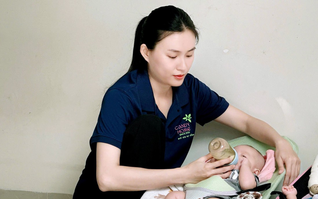 Người mẹ của hơn 100 đứa trẻ không chung dòng máu