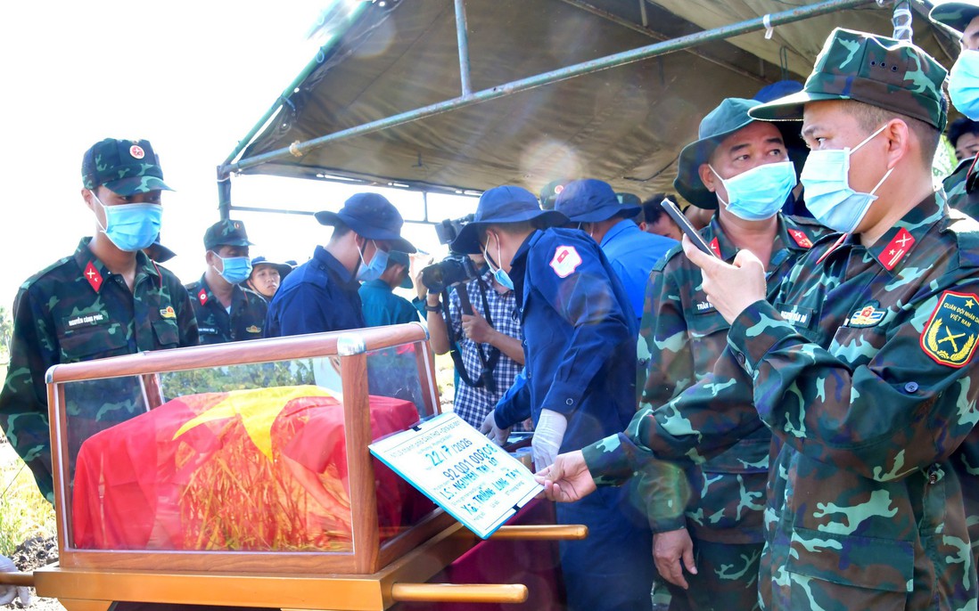 Quy tập hài cốt liệt sĩ Nguyễn Thị Út sau nhiều ngày tìm kiếm, khai quật
