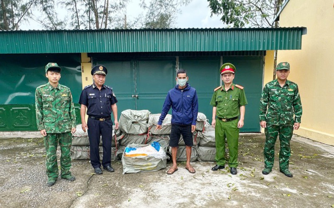 Quảng Ninh: Phát hiện, tịch thu 800kg nầm lợn đông lạnh không rõ nguồn gốc