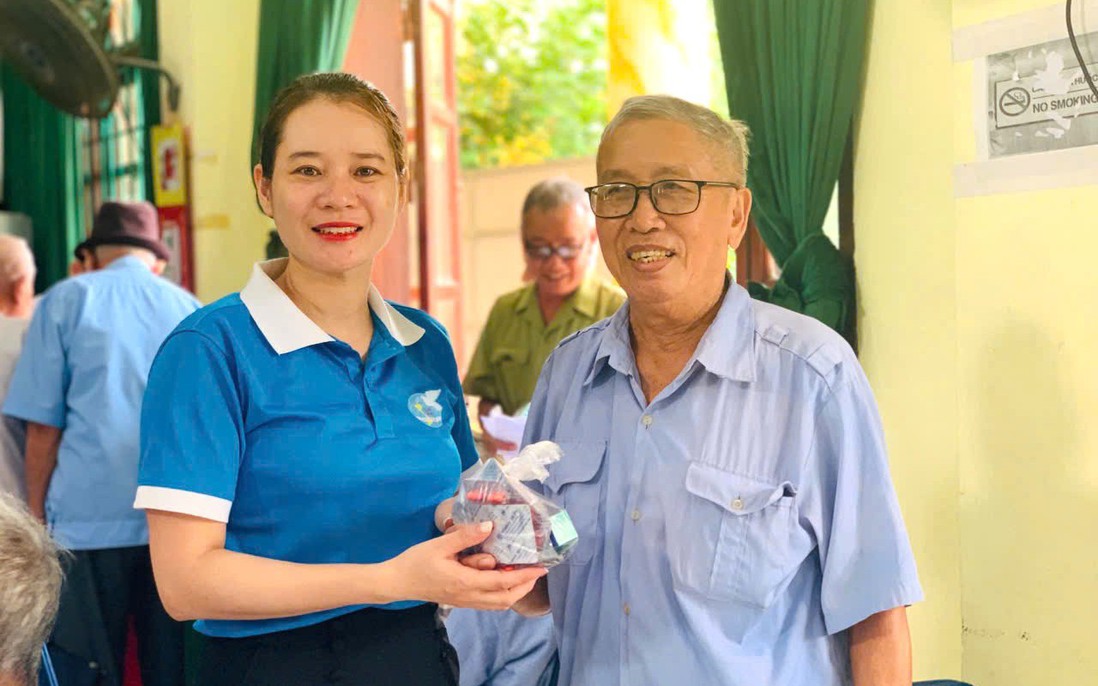 Phụ nữ Bắc Ninh nấu "bữa cơm nghĩa tình" tri ân người có công