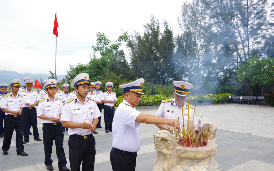 Trường Sa: Nhiều hoạt động nghĩa tình trong tháng Bảy tri ân