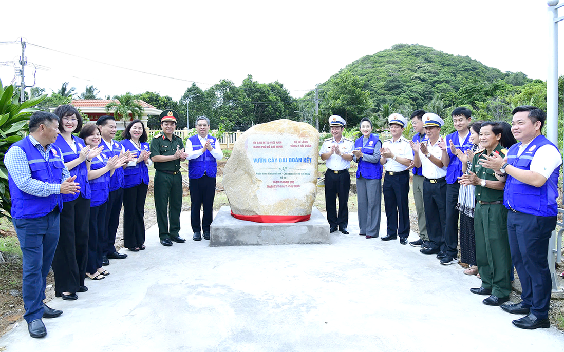 TPHCM: Thắt chặt tình quân dân tại Côn Đảo