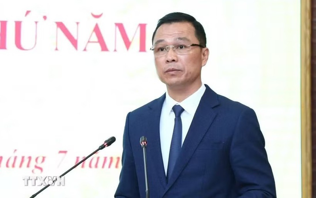 Thiếu tướng Tô Anh Dũng được bầu làm Chủ tịch UBND tỉnh Thanh Hóa
