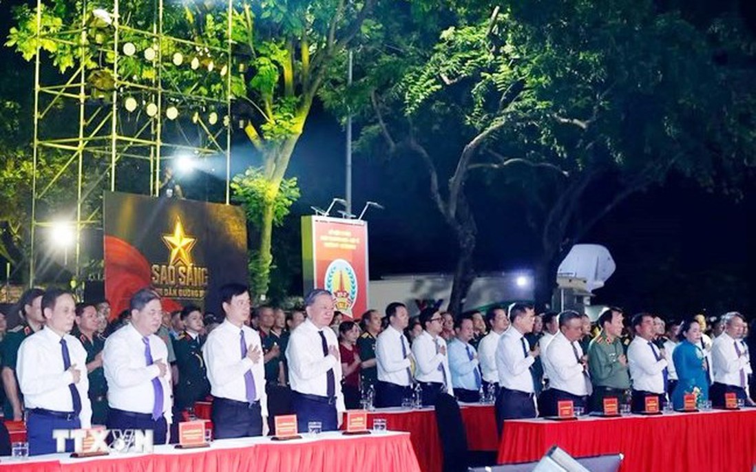 Xúc động Cầu truyền hình "Sao sáng dẫn đường" nhân kỷ niệm 79 năm Ngày Thương binh-Liệt sĩ