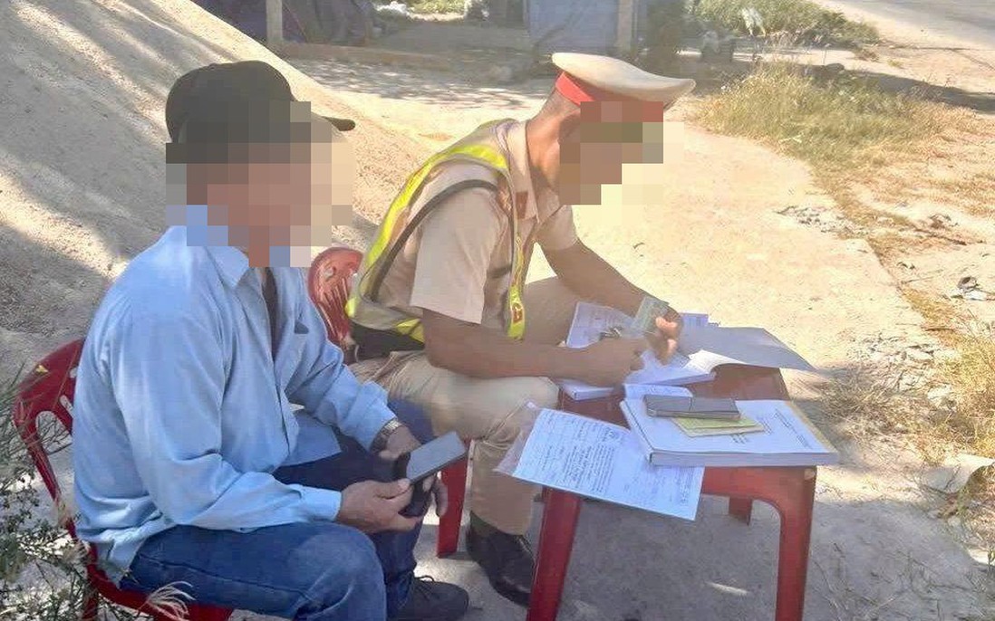 Nhường đường cho xe ưu tiên, nghĩa vụ pháp lý hay ý thức tham gia giao thông?