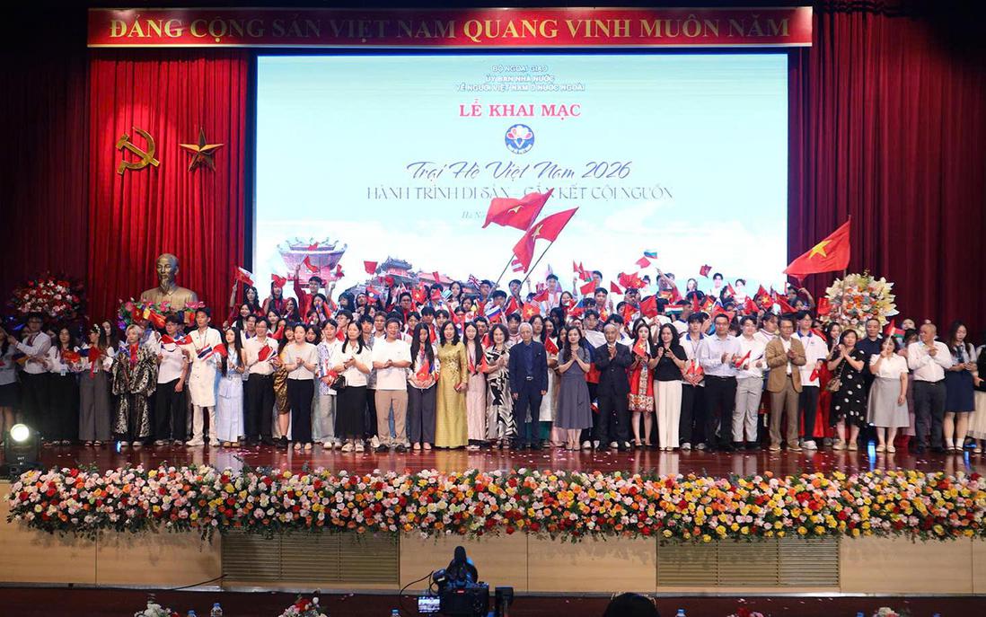 Phát huy nguồn lực người Việt Nam ở nước ngoài, từ vai trò tiên phong của đối ngoại đến động lực phát triển địa phương