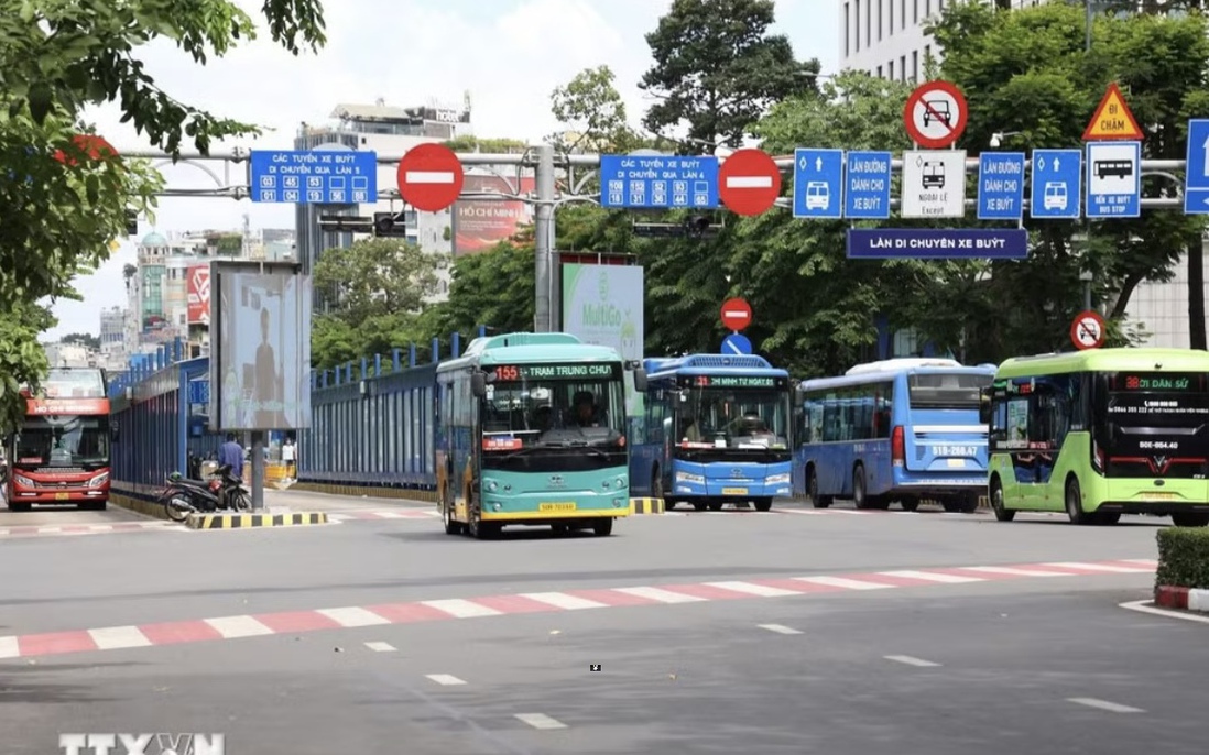 Miễn phí vé xe buýt, lượng khách tại TPHCM tăng hơn 30%