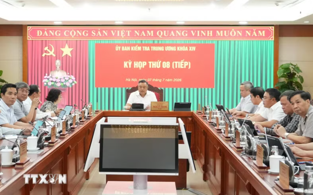 Khai trừ Đảng nguyên Phó Tổng Giám đốc Tổng Công ty Cảng hàng không Đỗ Tất Bình