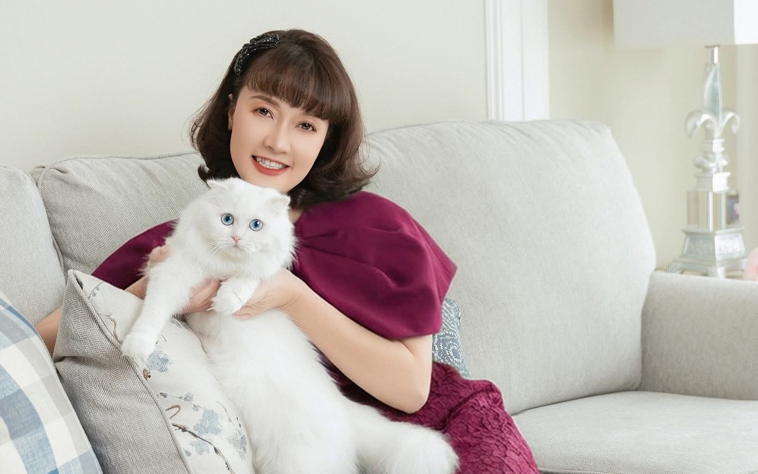 Nghệ sĩ Vân Dung: Nụ cười là "mỹ phẩm" tự nhiên nhất