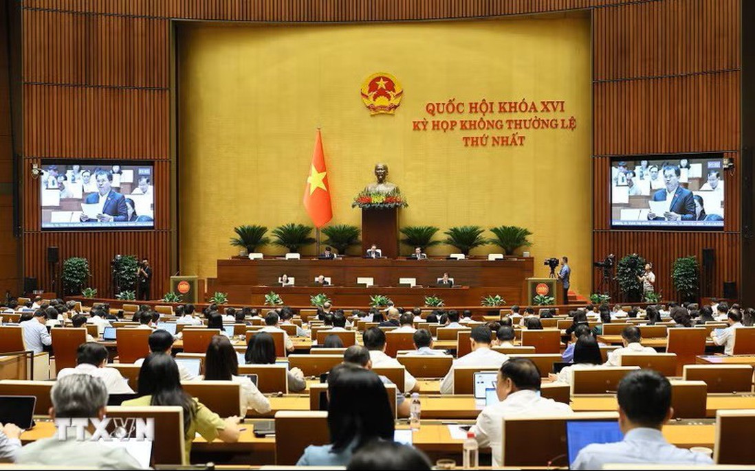 Thông cáo báo chí số 08 Kỳ họp không thường lệ thứ Nhất, Quốc hội khóa XVI