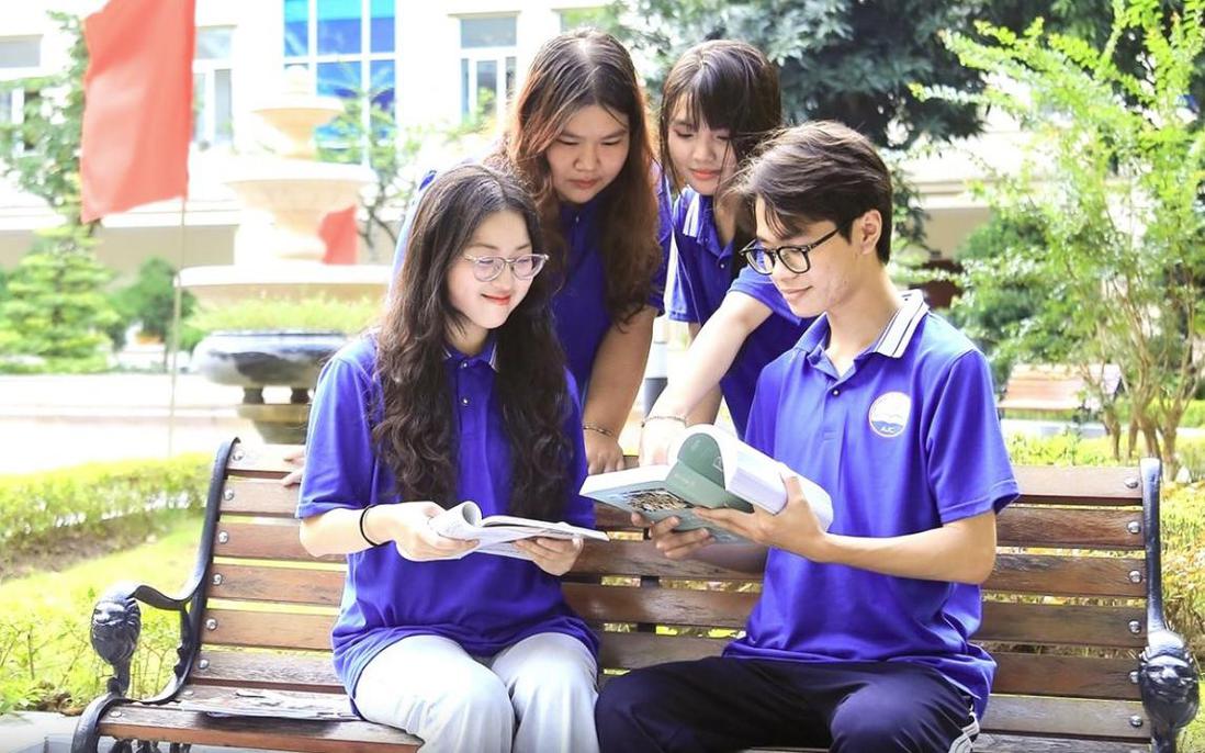 Nguyên nhân khiến điểm chuẩn ngành Báo chí giảm mạnh