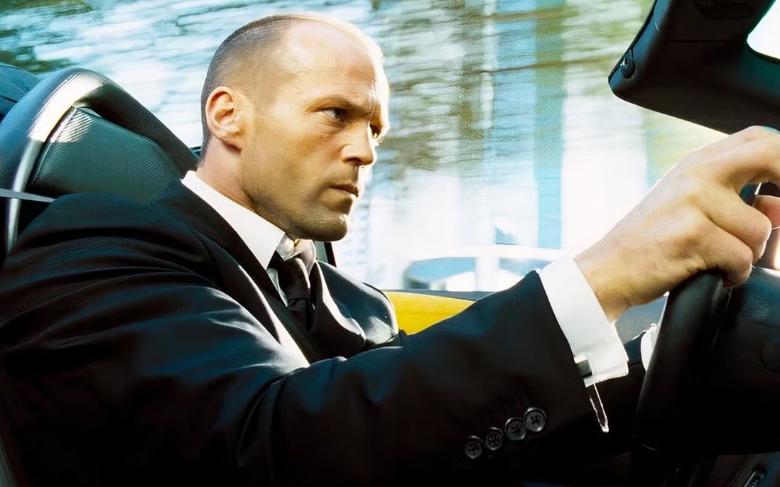 Tài tử Jason Statham tái ngộ khán giả với phim "Tàu buôn người"