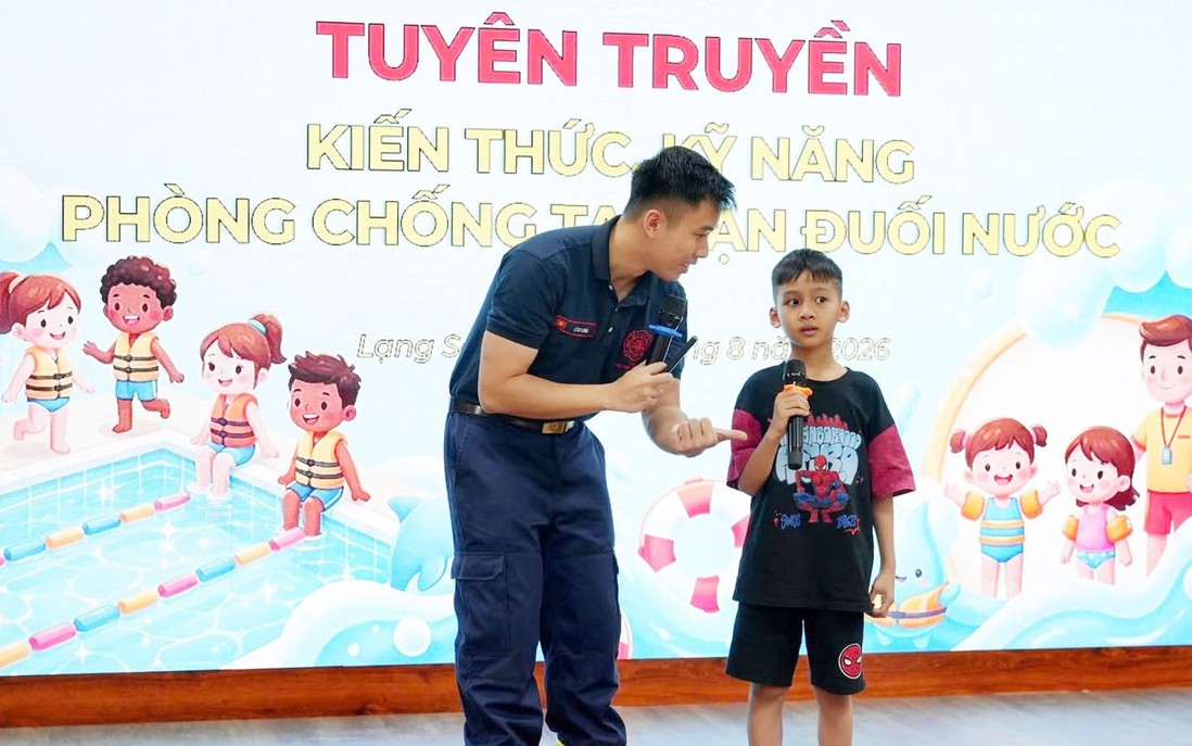 Hơn 340 trẻ trải nghiệm "Em là chiến sĩ cảnh sát phòng cháy, chữa cháy và cứu nạn, cứu hộ"