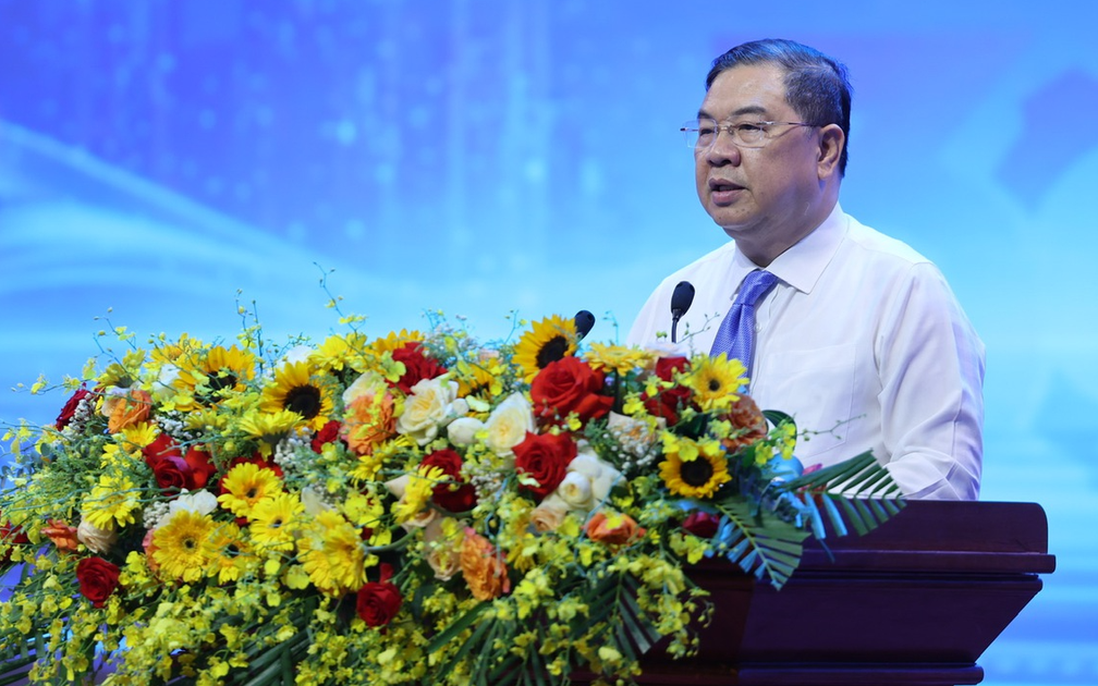 Phó Thủ tướng Thường trực Phạm Gia Túc: Dung Quất cần trở thành một trong những trung tâm kinh tế biển năng động
